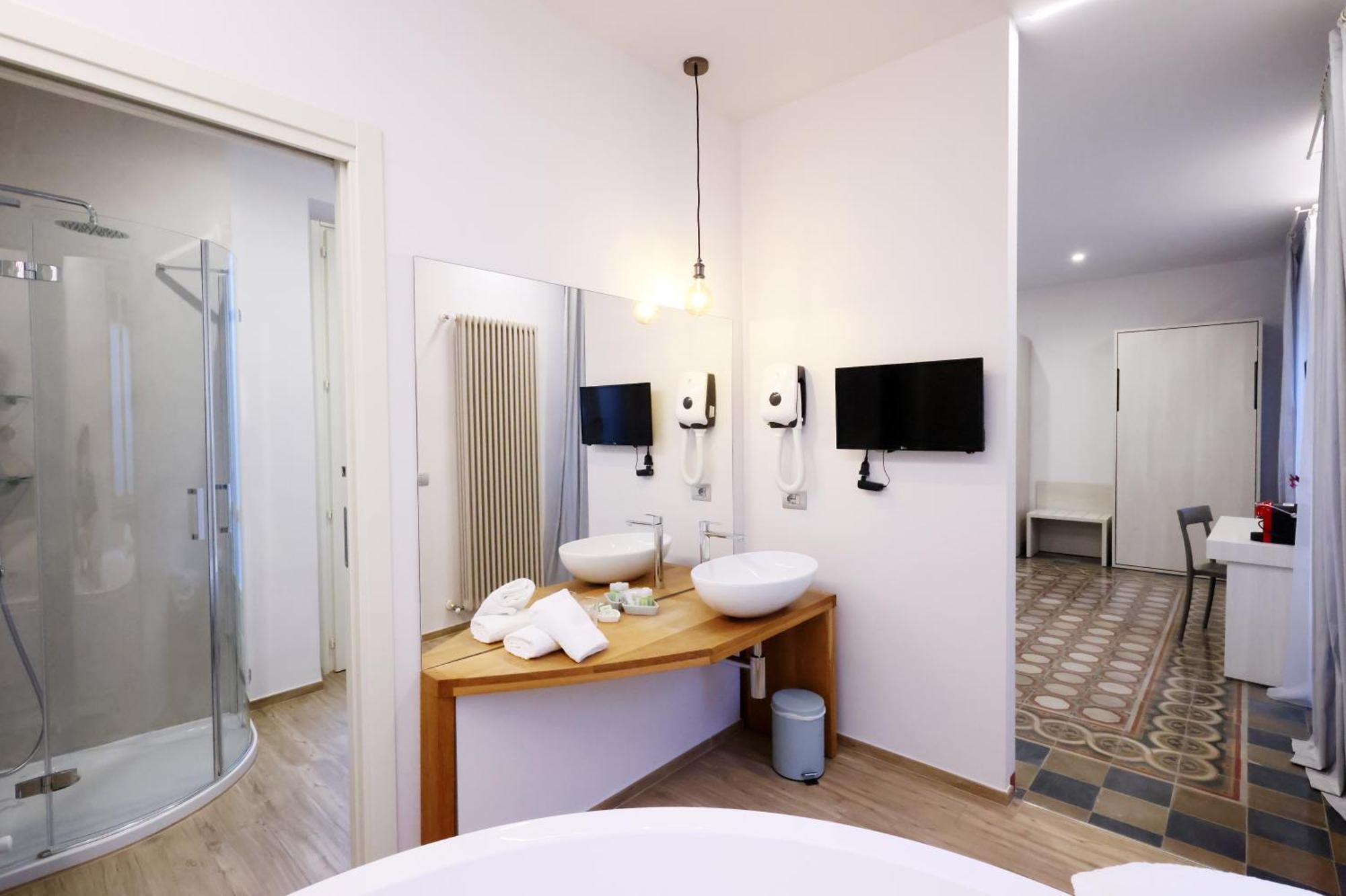 Palazzo Belli Bed & Breakfast Alba  Bagian luar foto