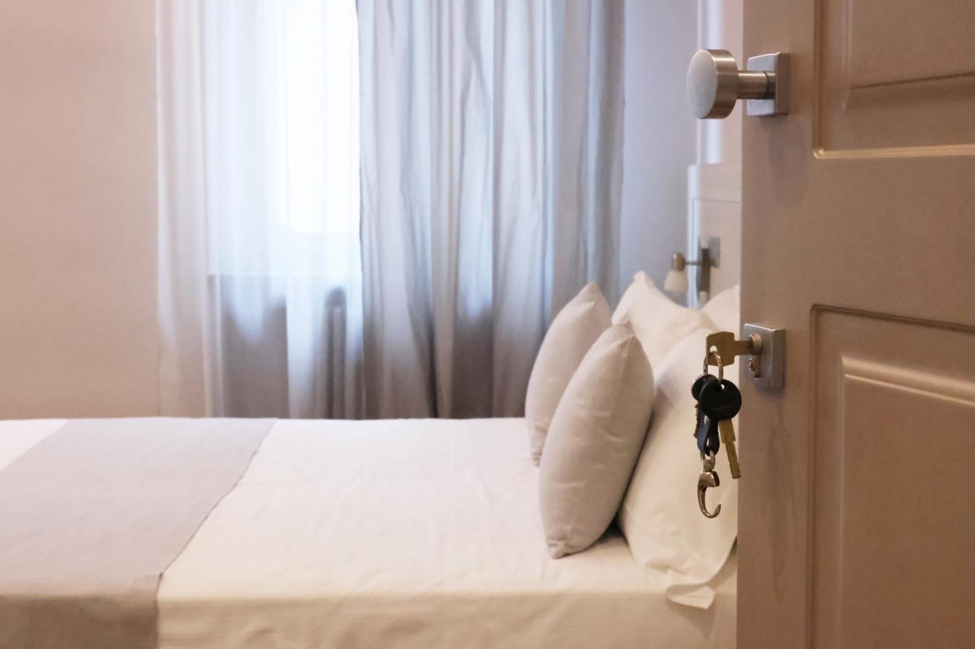 Palazzo Belli Bed & Breakfast Alba  Bagian luar foto