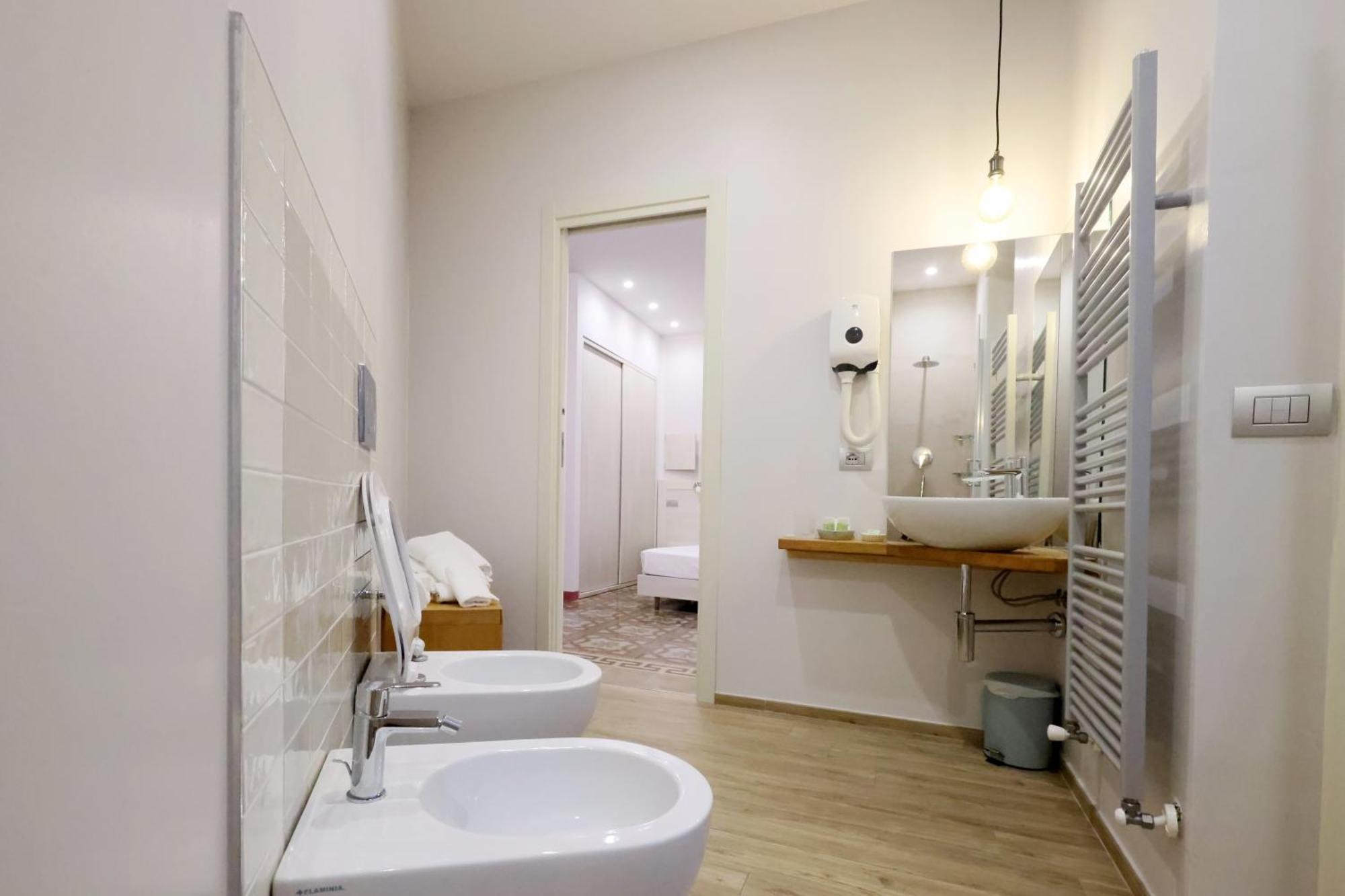 Palazzo Belli Bed & Breakfast Alba  Bagian luar foto
