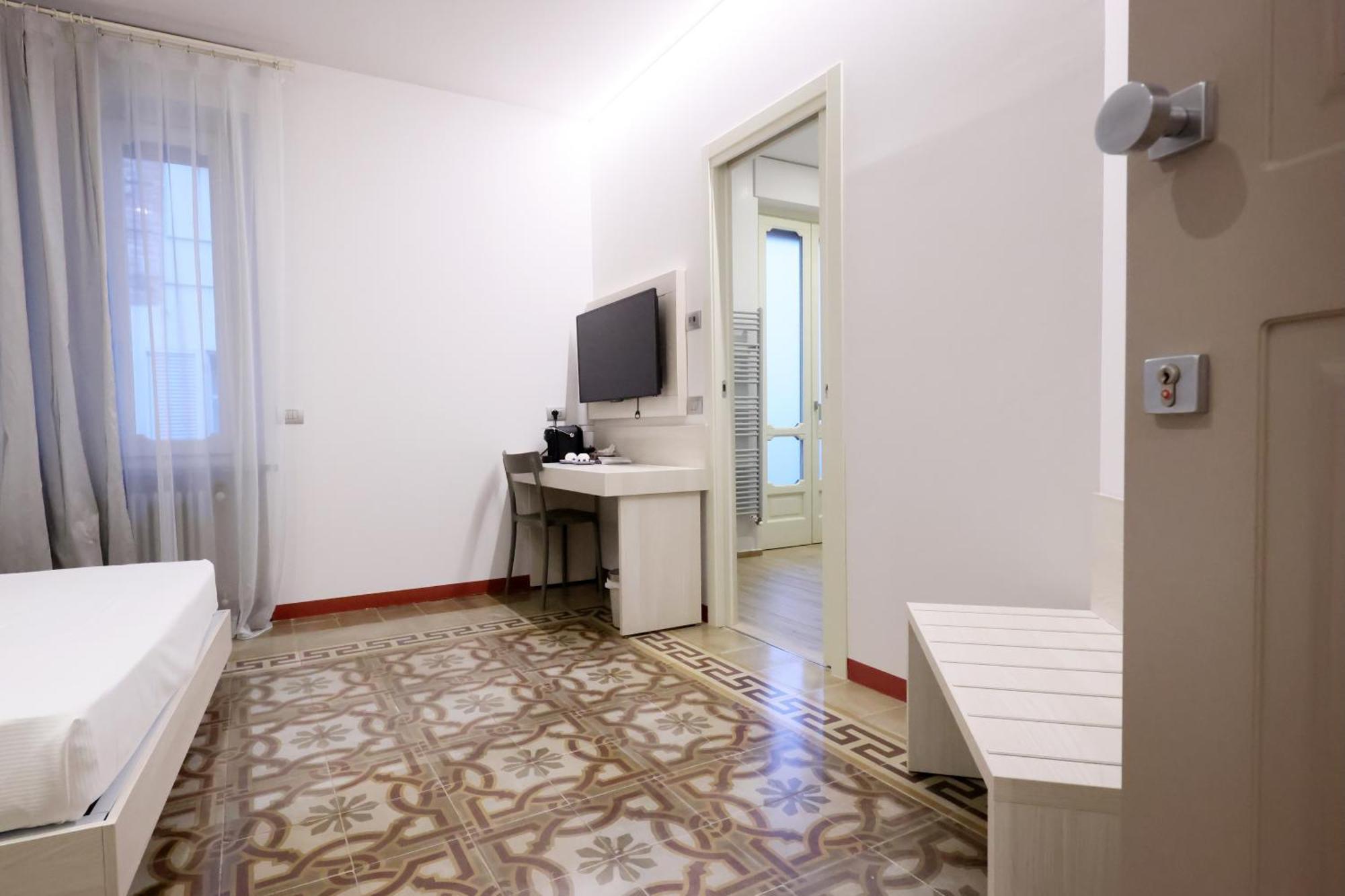 Palazzo Belli Bed & Breakfast Alba  Bagian luar foto