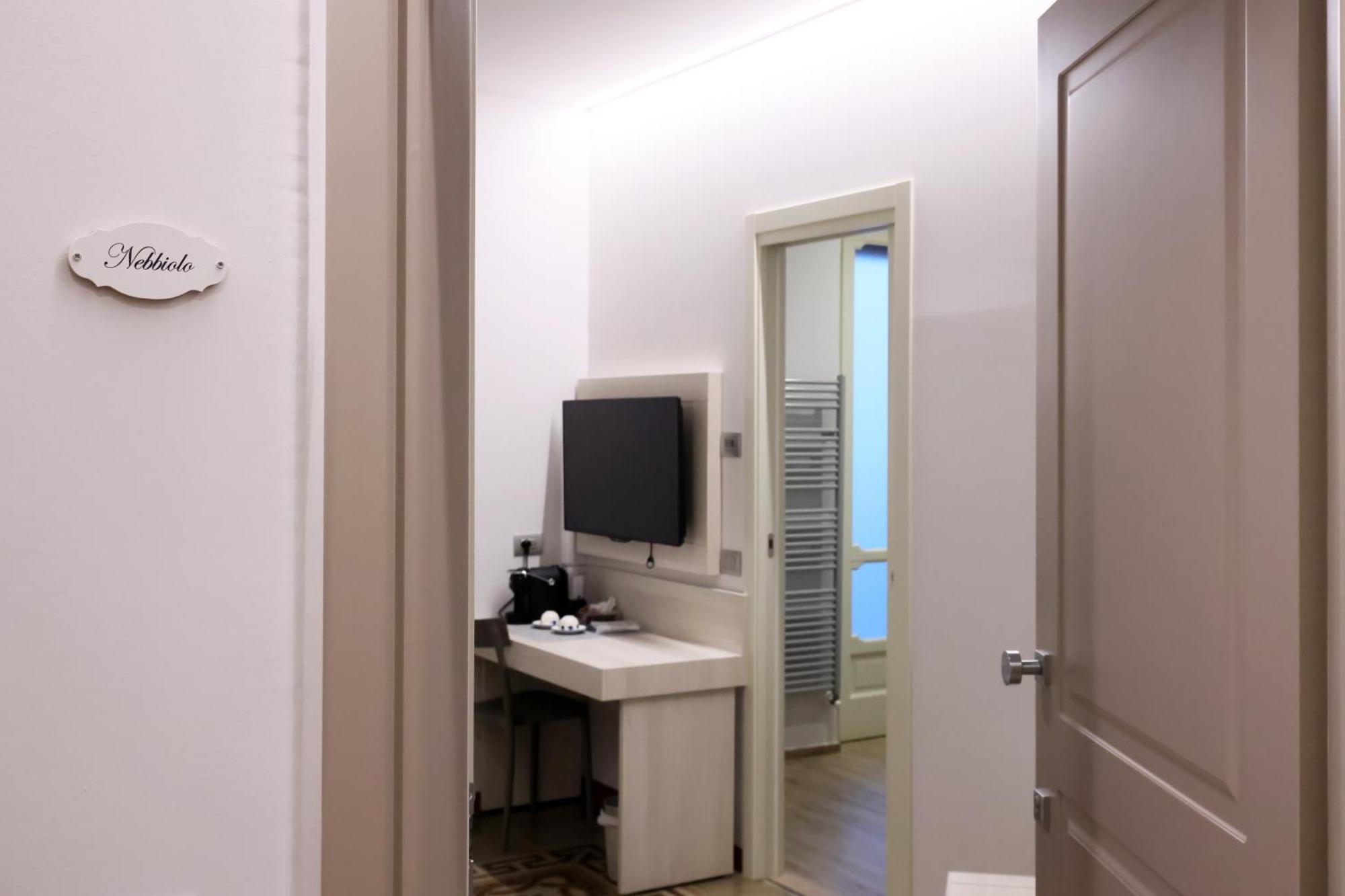 Palazzo Belli Bed & Breakfast Alba  Bagian luar foto