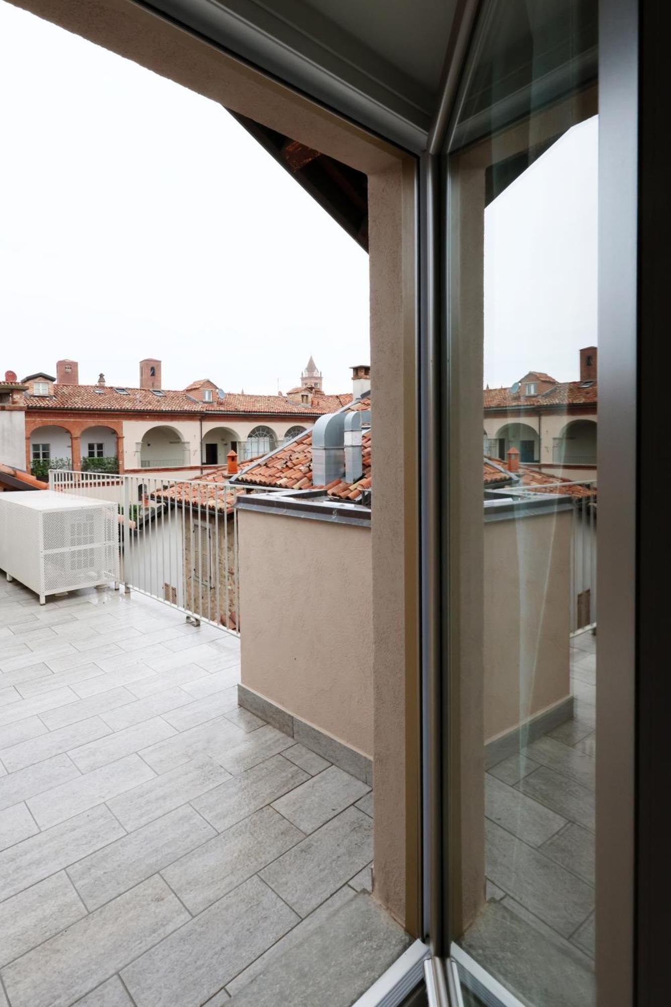 Palazzo Belli Bed & Breakfast Alba  Bagian luar foto