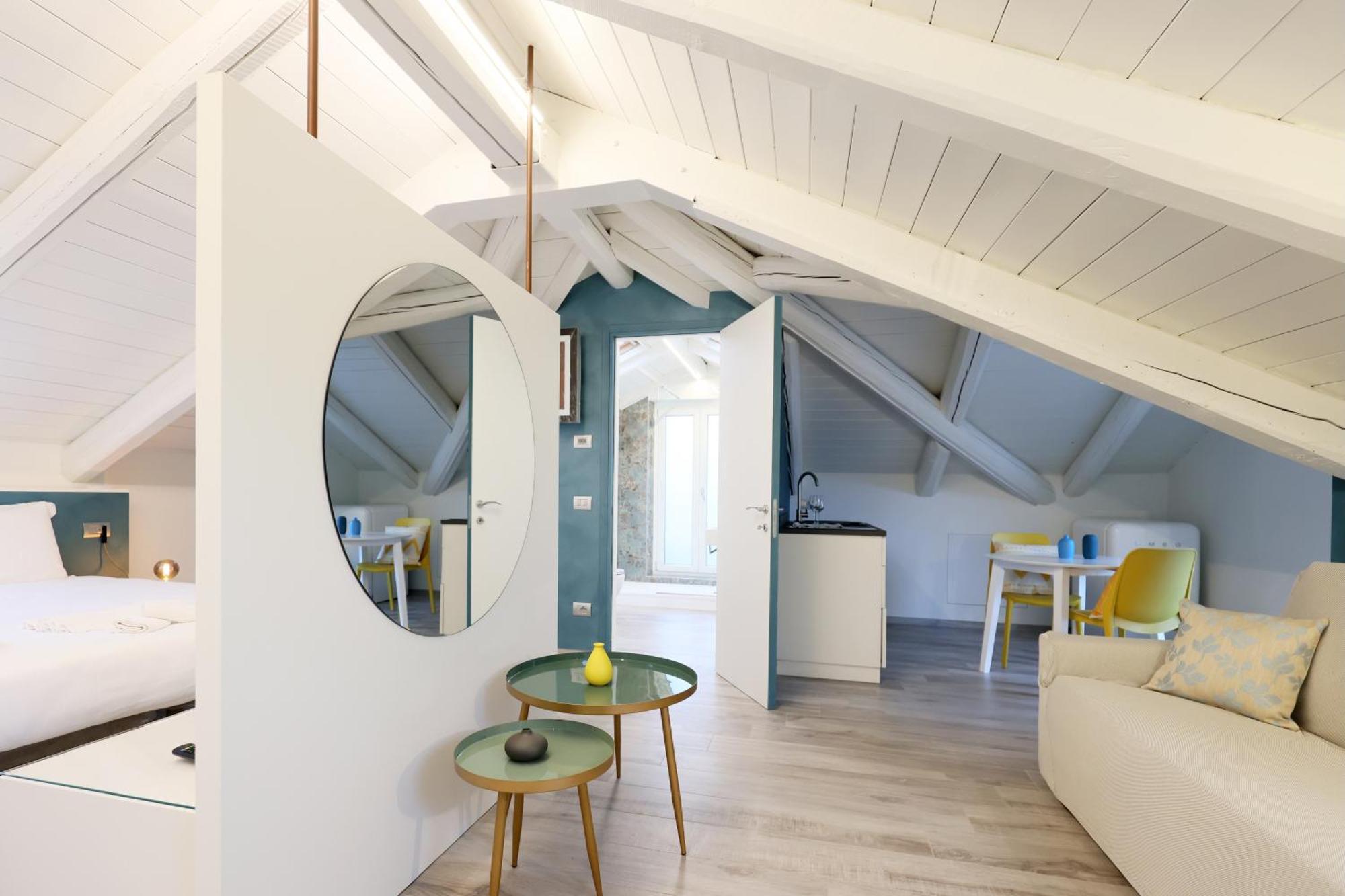 Palazzo Belli Bed & Breakfast Alba  Bagian luar foto