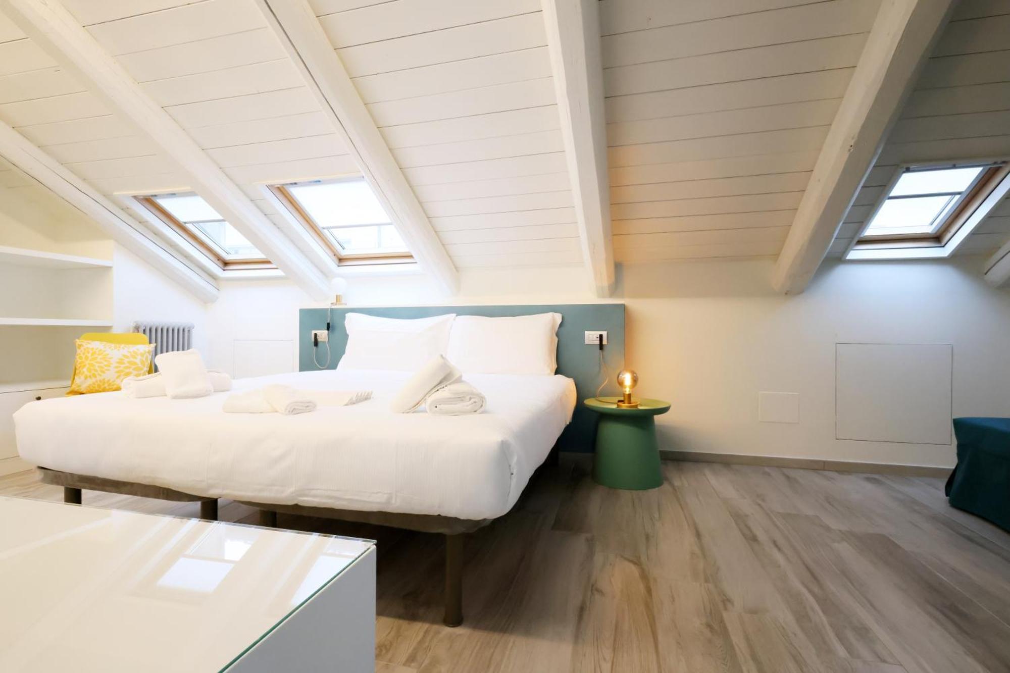 Palazzo Belli Bed & Breakfast Alba  Bagian luar foto