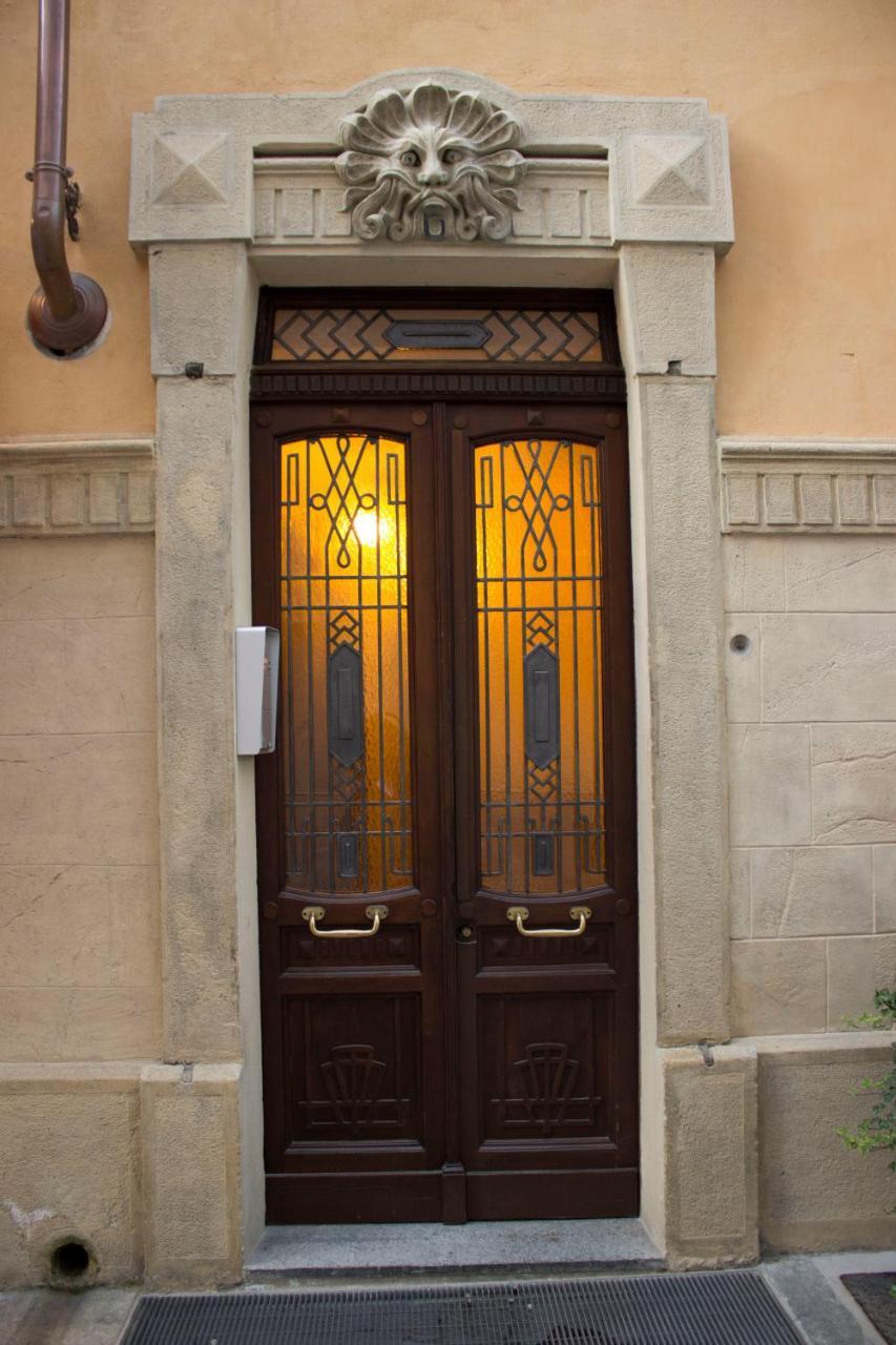 Palazzo Belli Bed & Breakfast Alba  Bagian luar foto